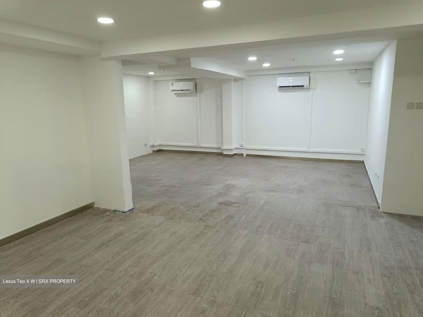 Premier @ Kaki Bukit (D14), Factory #592845341
